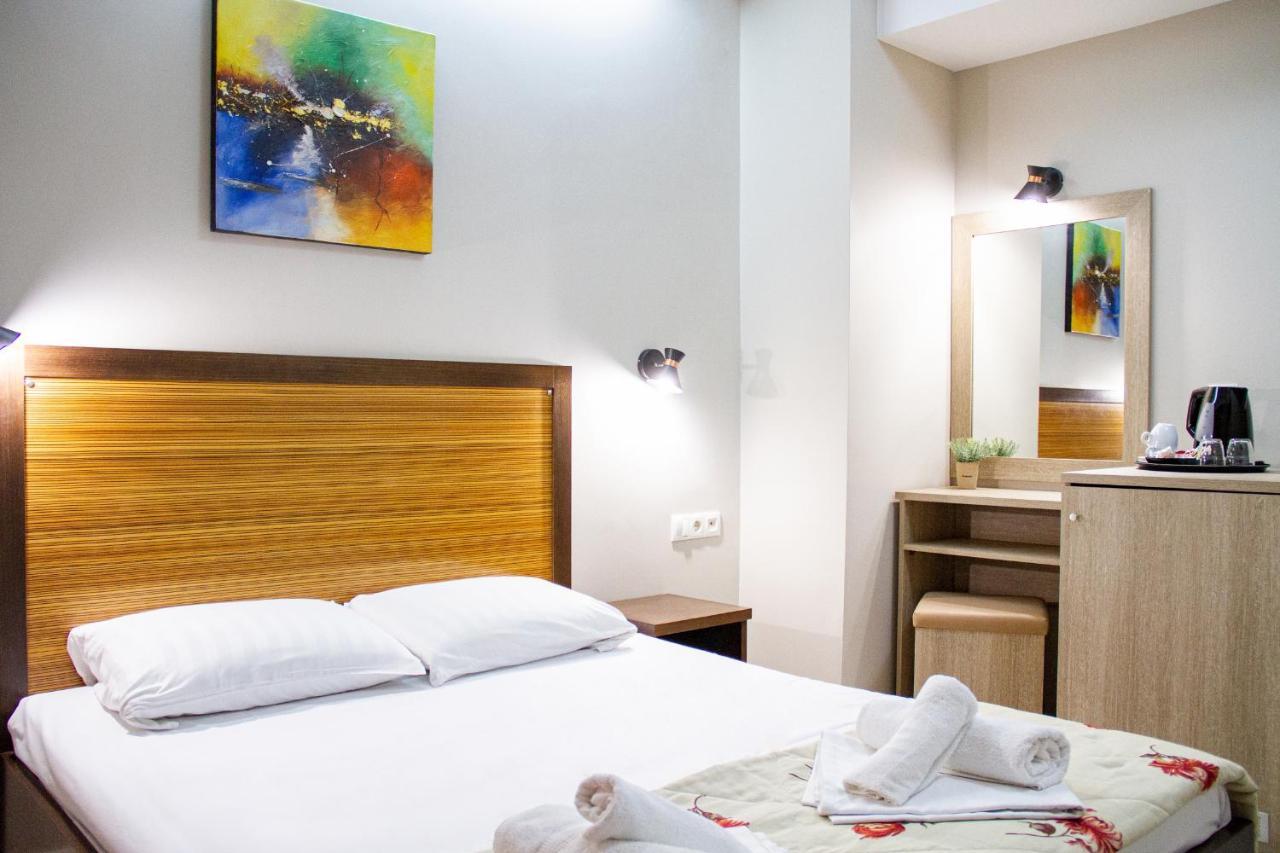Hotel Rodon Paralía Eksteriør bilde
